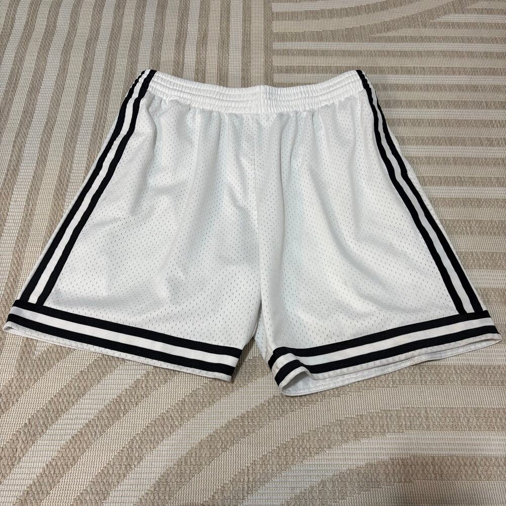 Mitchell & Ness Hardwood Classics NBA 2XL Basketball Shorts Swingman Collection